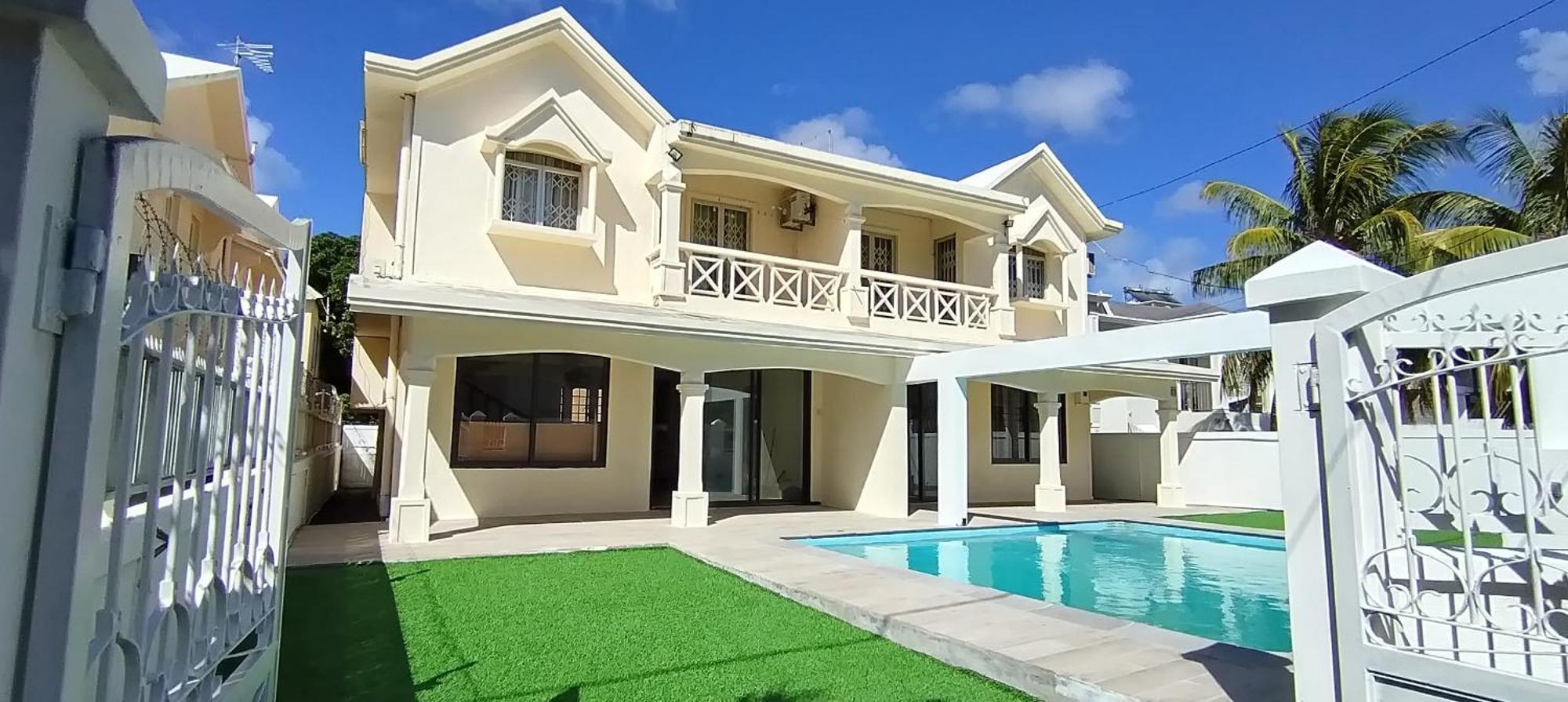 Coastal Nest Villa Мон-Шуазі Екстер'єр фото